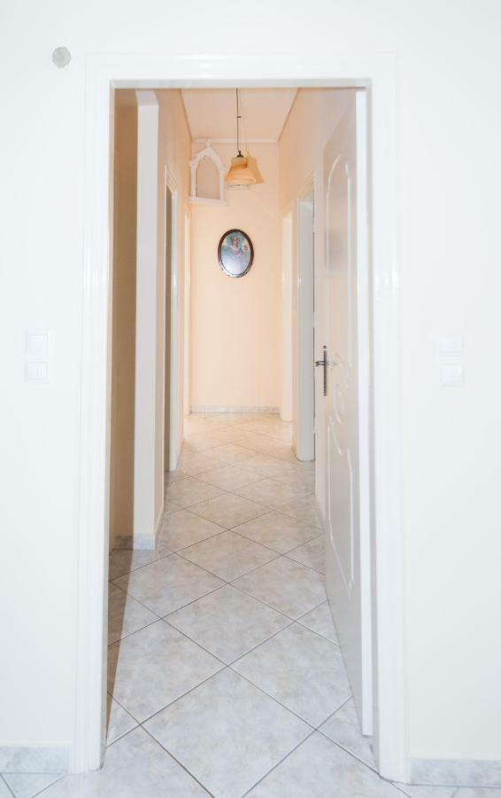 Vithos Apartment Kalamata Exterior photo